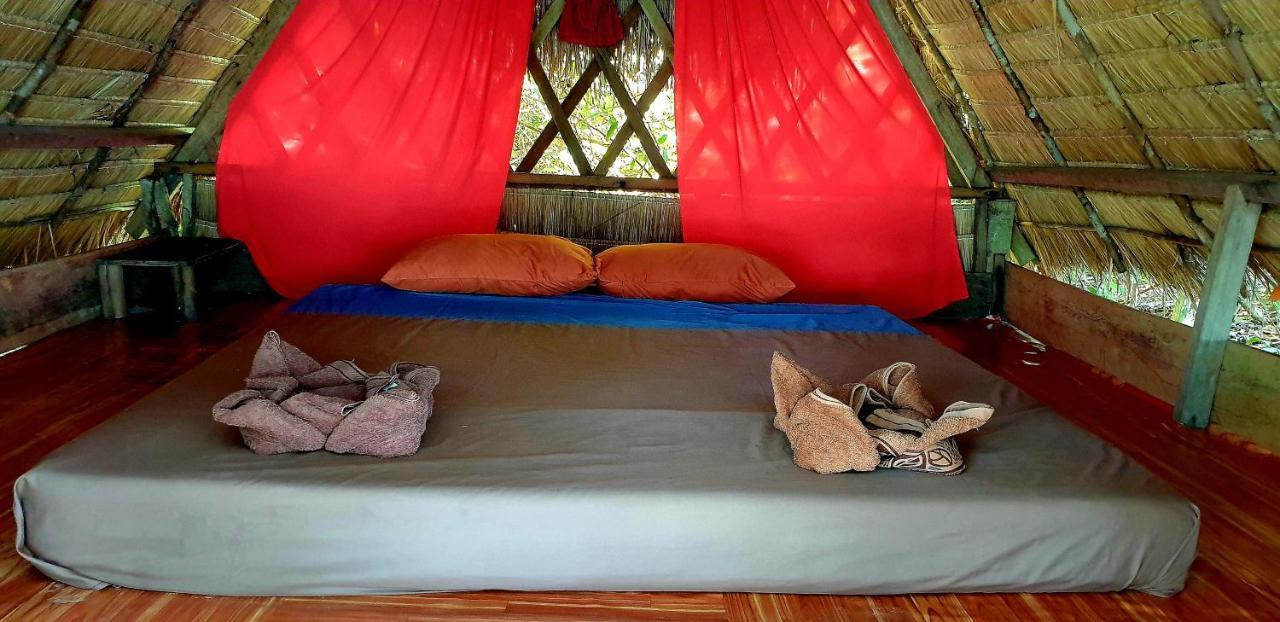 Crusoe Koh Takiev Island Hotel Koh Ta Kiev Bagian luar foto