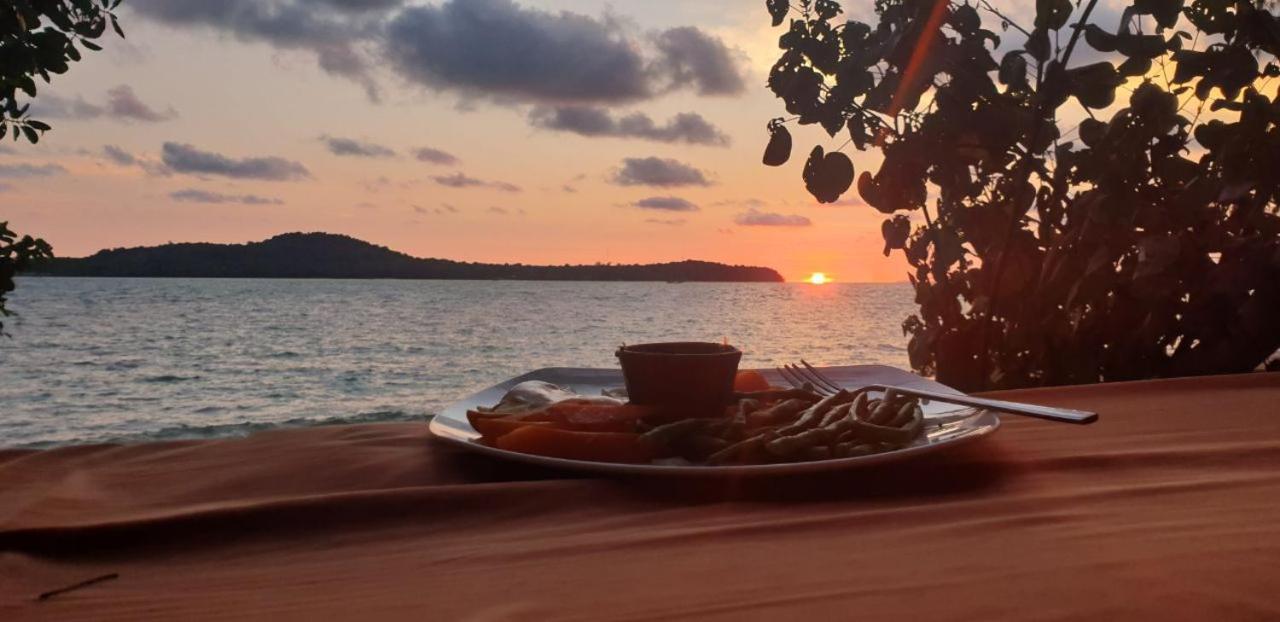 Crusoe Koh Takiev Island Hotel Koh Ta Kiev Bagian luar foto