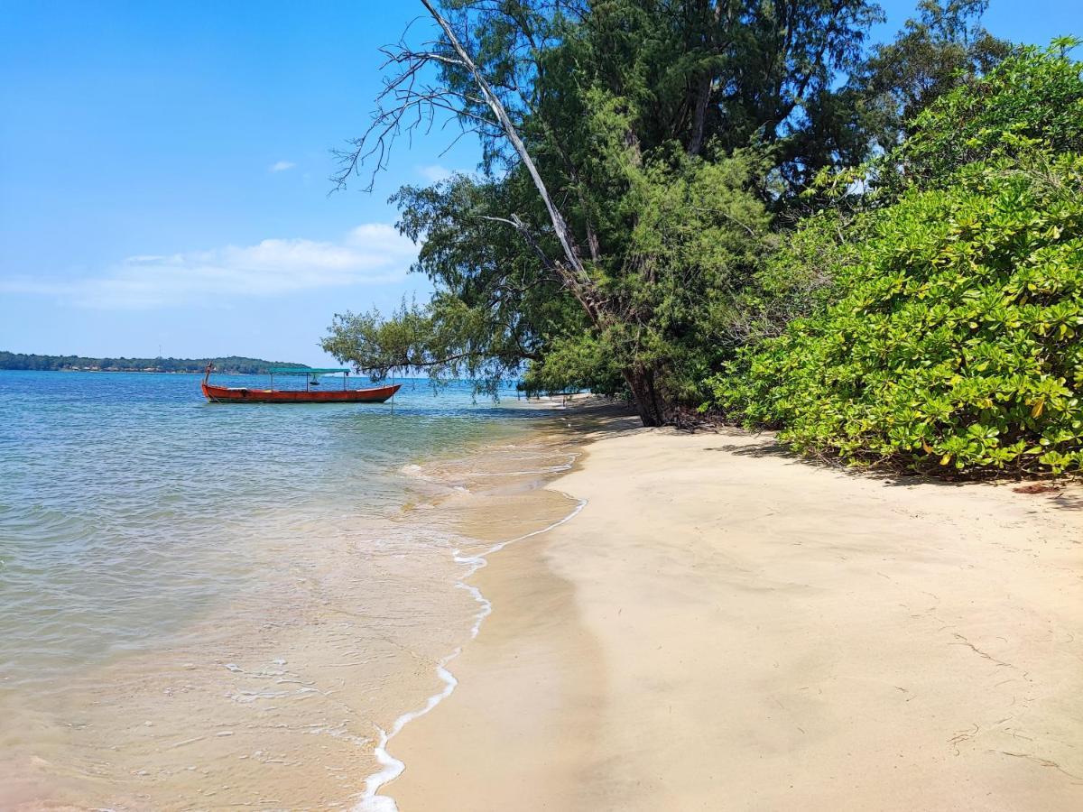 Crusoe Koh Takiev Island Hotel Koh Ta Kiev Bagian luar foto