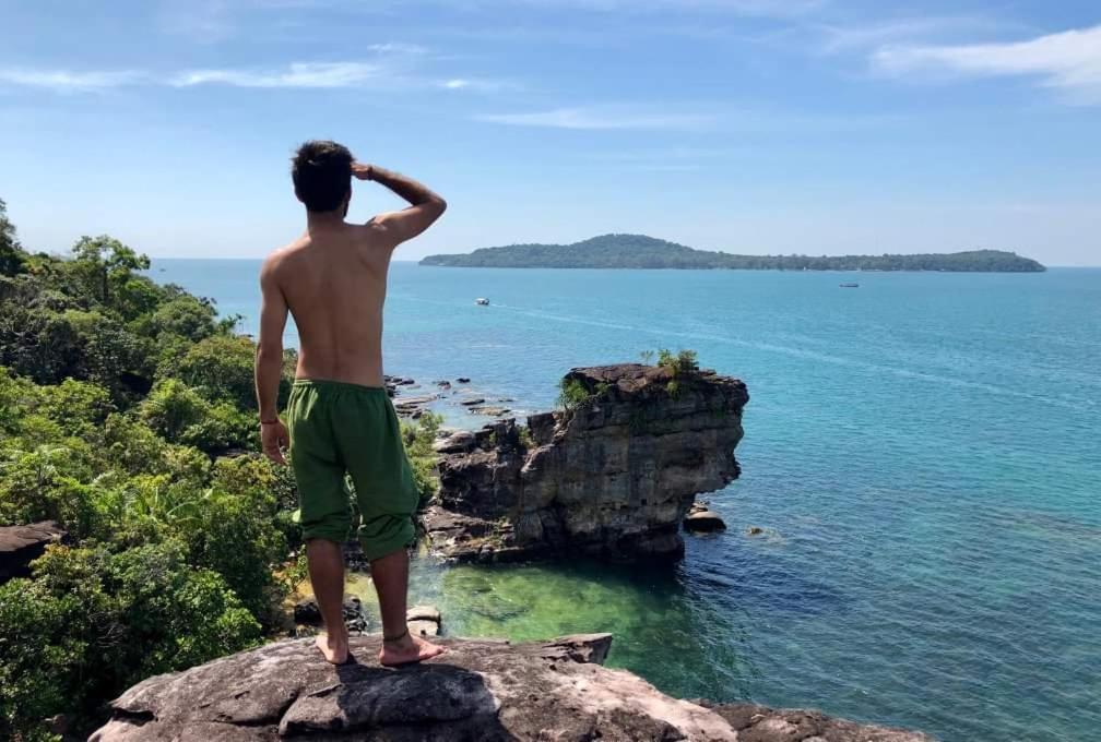 Crusoe Koh Takiev Island Hotel Koh Ta Kiev Bagian luar foto