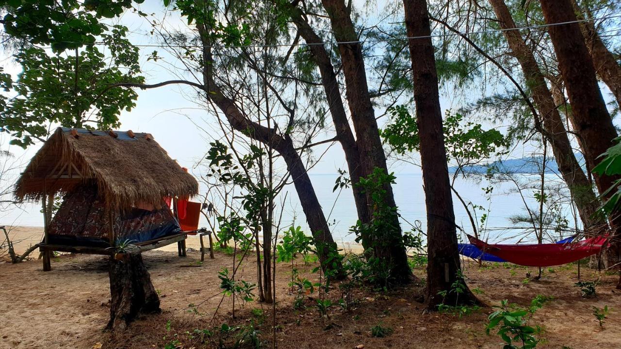 Crusoe Koh Takiev Island Hotel Koh Ta Kiev Bagian luar foto